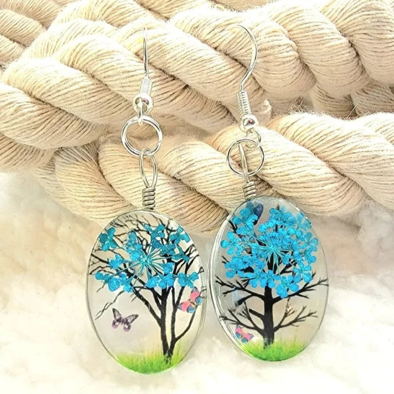 Boucle d’oreille turquoise baby’s Breath, design floral flottant, bijoux silhouette arbre de vie, pendentif fleur préservée, design naturellement pressé