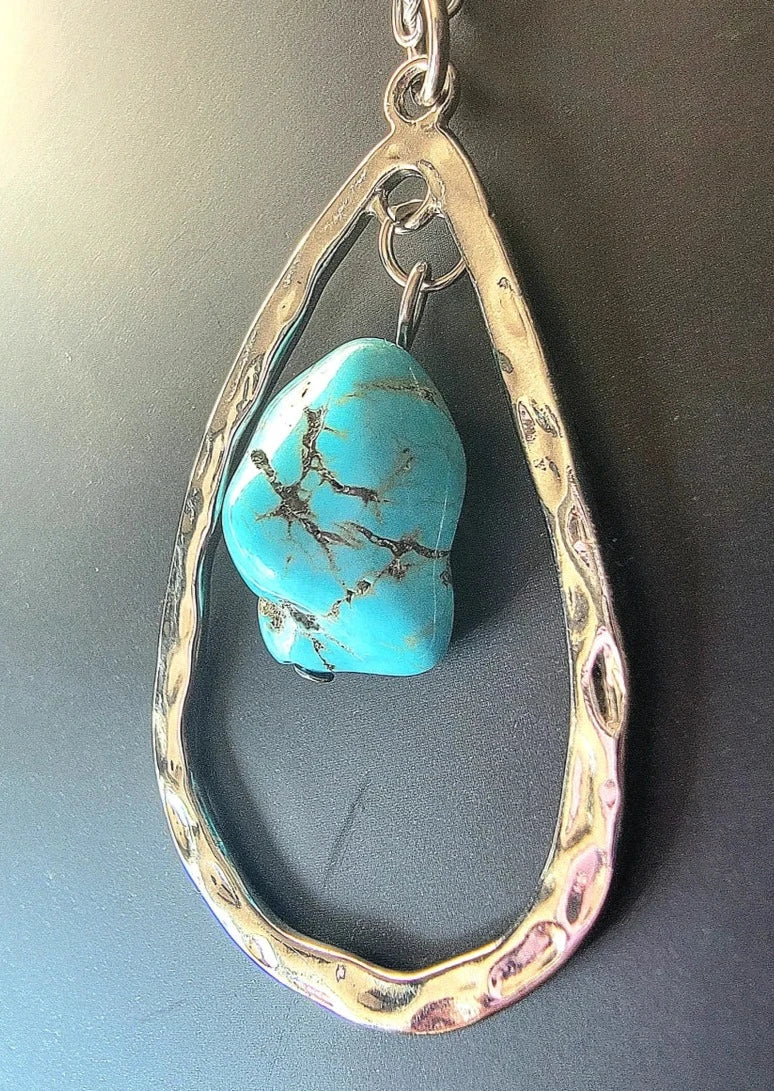 Pendentif en pierre turquoise en forme de larme, collier inspiré du sud-ouest, bijoux polyvalents et faciles à associer, talisman de protection, positif