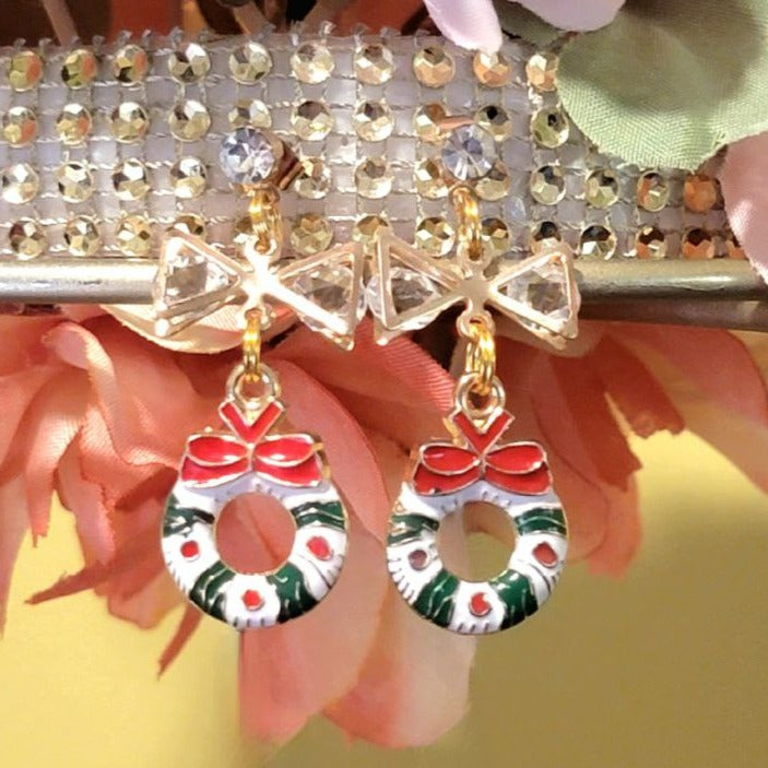 White Christmas Wreath Earrings with Sparkle, Dazzling Holiday Festive Jewelry,  Elegant Yuletide Fashion, Timeless Handcrafted Winter Glam