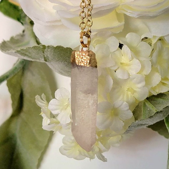 Smokey White Necklace, Elegant Dagger Shaped Crystal Pendant, Minimalist Jewelry for Everyday Wear