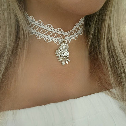 Elegant White Lace Floral Choker, Demure Elegance w/ Sparkling Allure, Day to Night Accessory