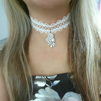 Elegant White Lace Floral Choker, Demure Elegance w/ Sparkling Allure, Day to Night Accessory