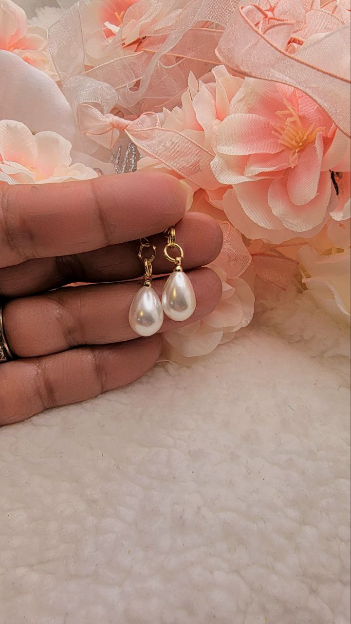 Classic White Faux Pearl Earring, Teardrop Shape Dangle