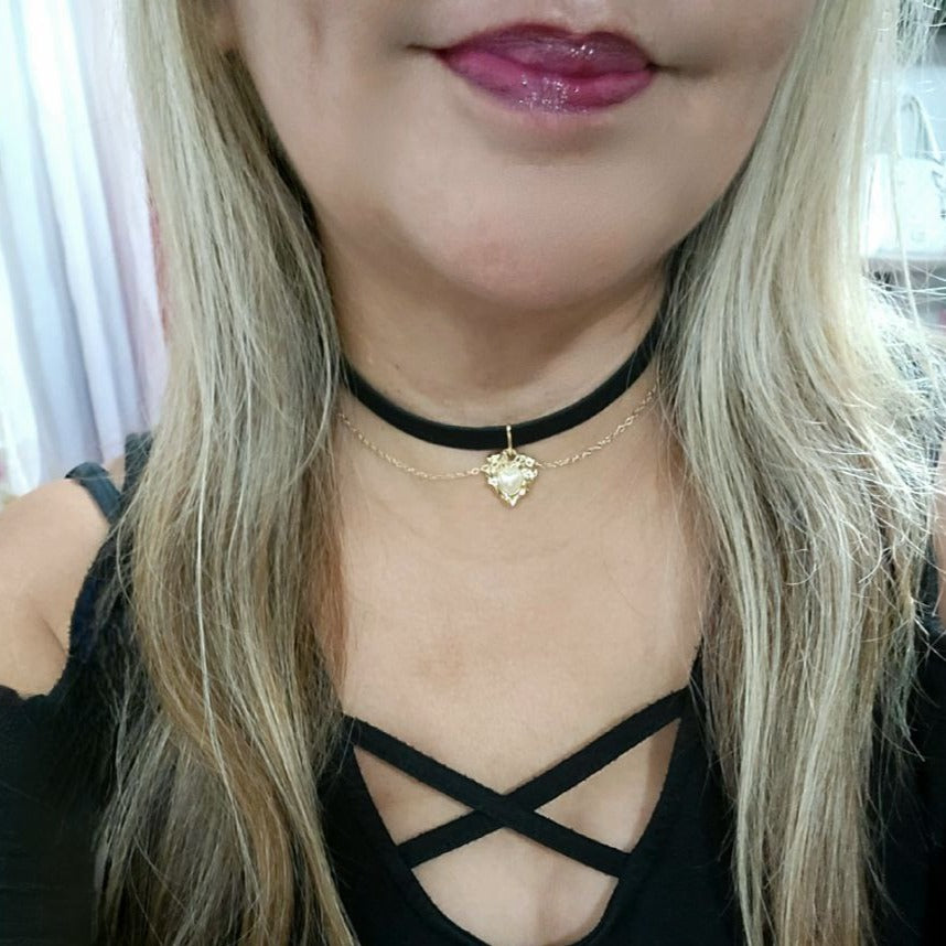 Gargantilla de cadena de oro perla blanca, cordón de terciopelo negro de moda, collar estilo lolita, banda para el cuello elegante, joyería gótica de lujo, alta costura