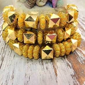 Bold Antique Gold Colored Geometric Beaded Bracelet, Versatile Wristlet for Forman & Casual Wear