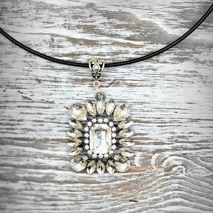 Marquise & Pear-Cut Design Necklace, Elegant Rhinestone Statement Choker, Modern Mirror Aesthetic Pendant