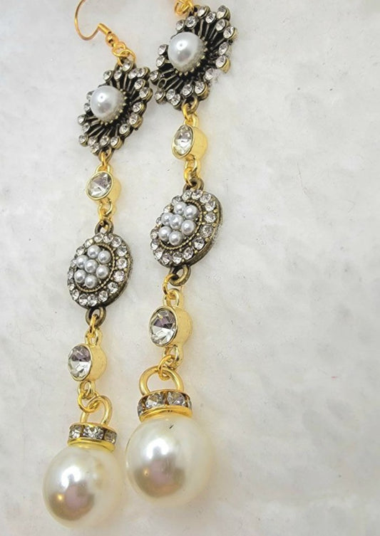 Elegant Cameo & Pearl Earrings, Vintage-Inspired, Timeless Elegance with a Modern Twist